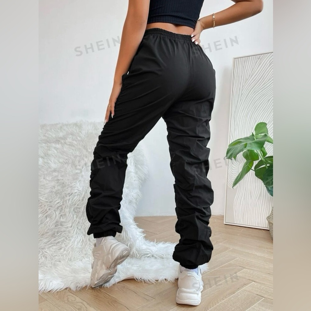 SHEIN Elastic Waist Ruched Pants